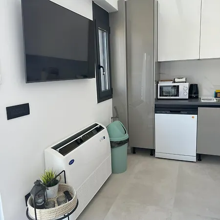 Nelli's Penthouse Apartment Rhodes City