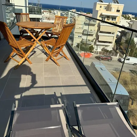 Nelli's Penthouse Rhodes City