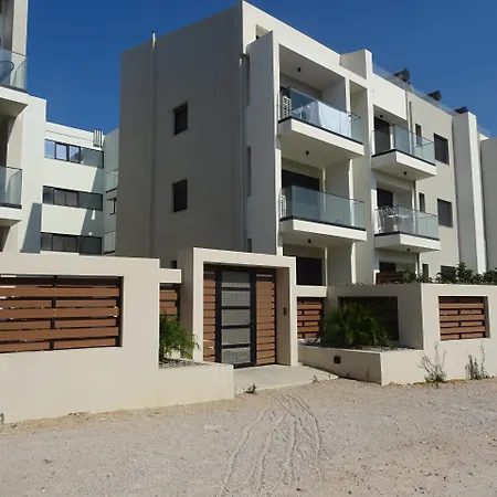 公寓 Nelli's Penthouse Rhodes City