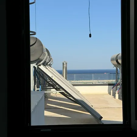 Nelli's Penthouse * עיר רודוס