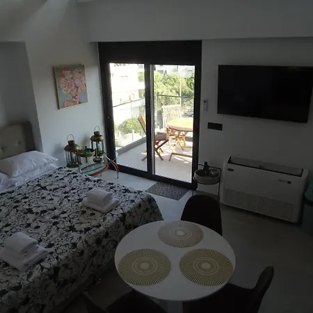 דירה Nelli's Penthouse *